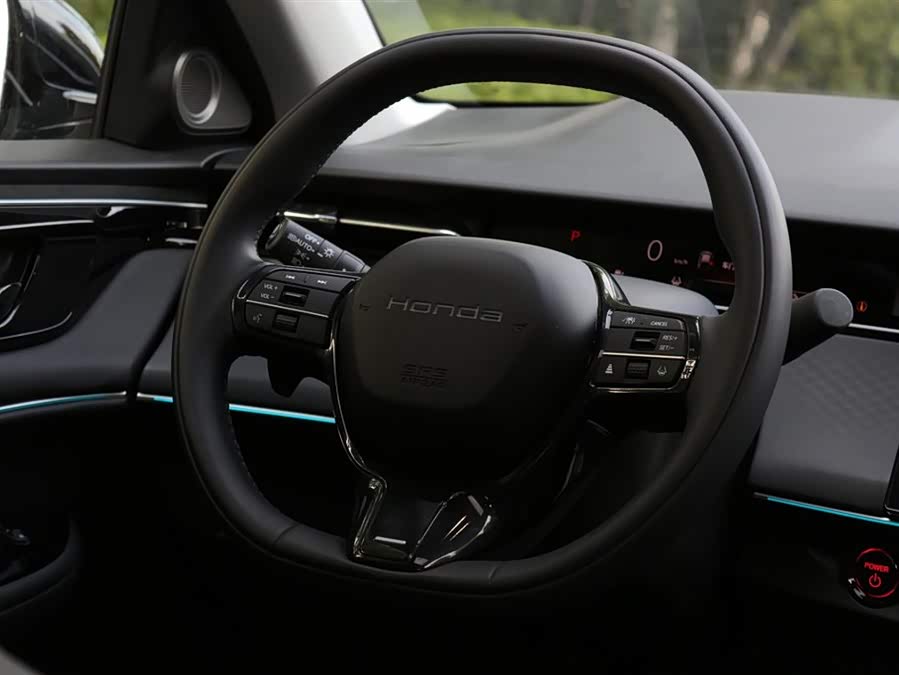 Honda e:NP2 2024 immagine di auto #15