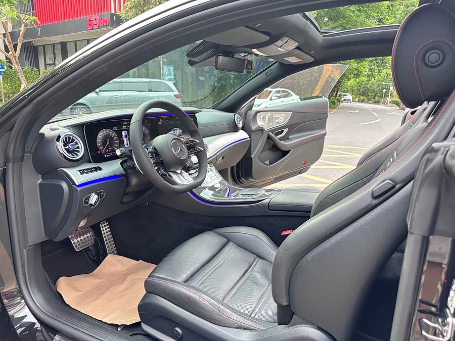 Mercedes-Benz E AMG 2019 immagine di auto #15