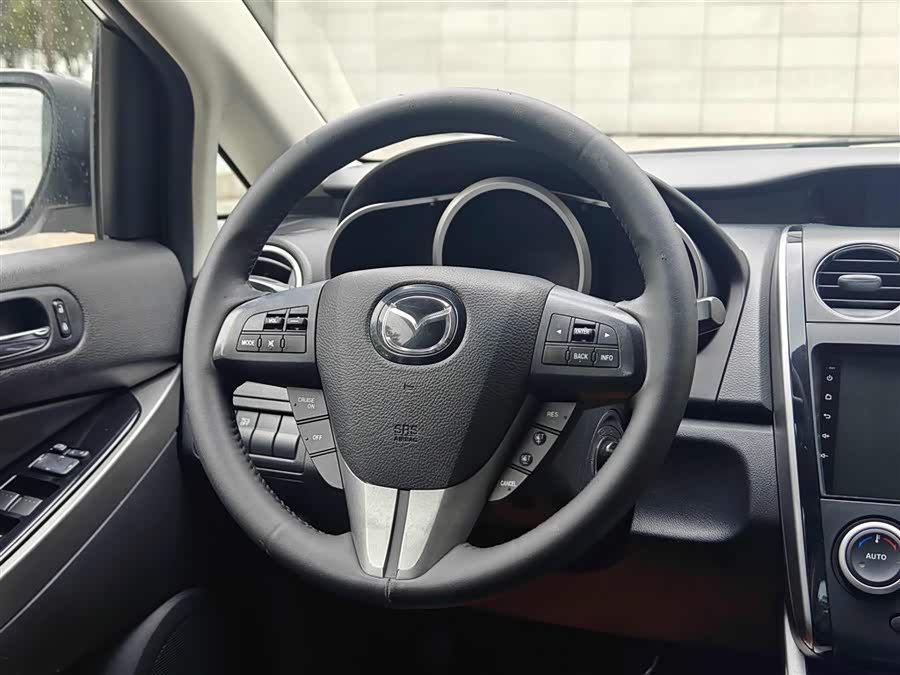 Mazda CX-7 (Imported) 2010 car image #15