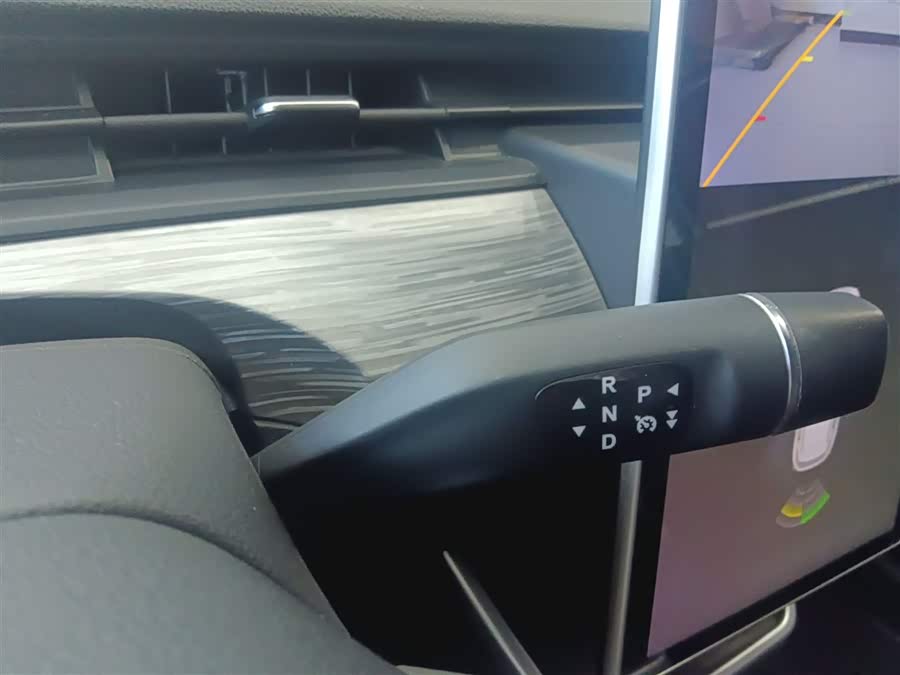 哪吒汽车 哪吒AYA 2024 #15 哪吒汽车 哪吒AYA 2024 汽车图片 #15