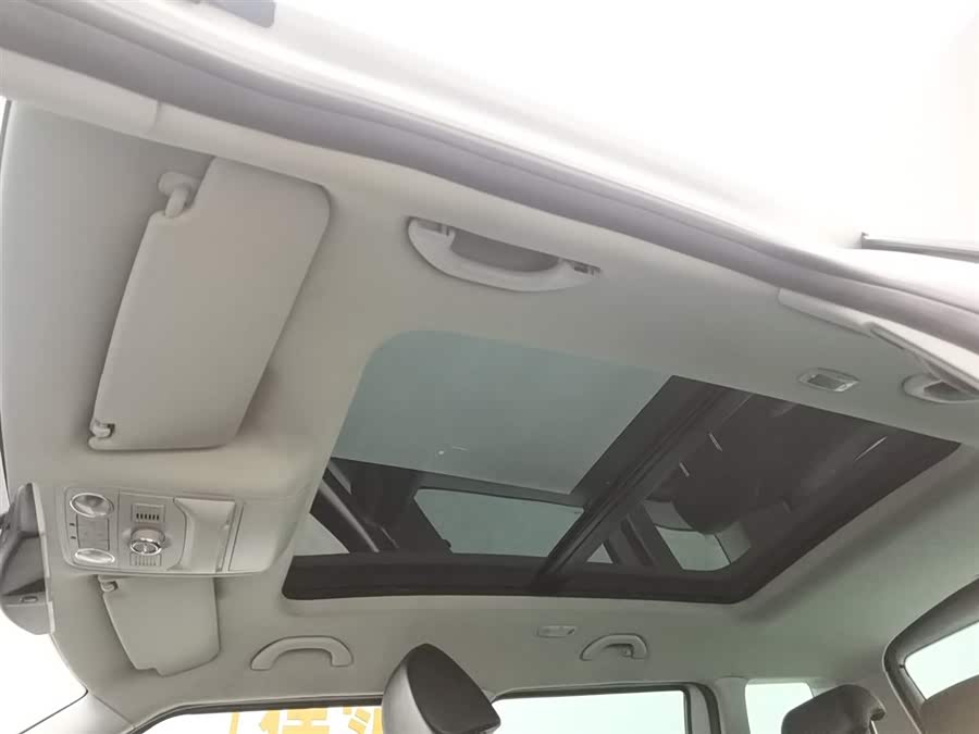 Skoda Yeti (Imported) 2014 car image #15