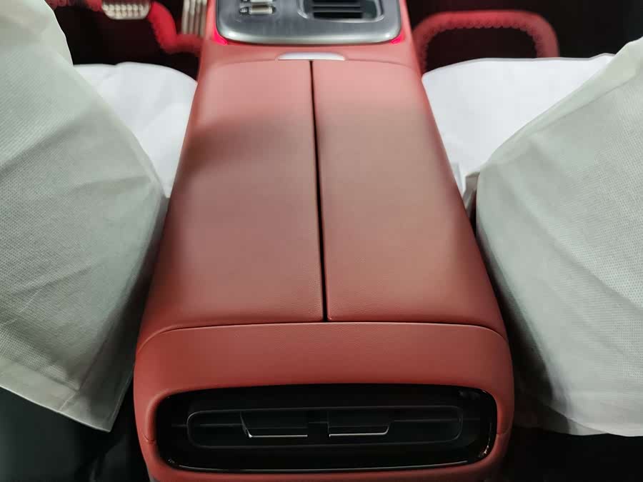 MI SU7 2024 car image #15