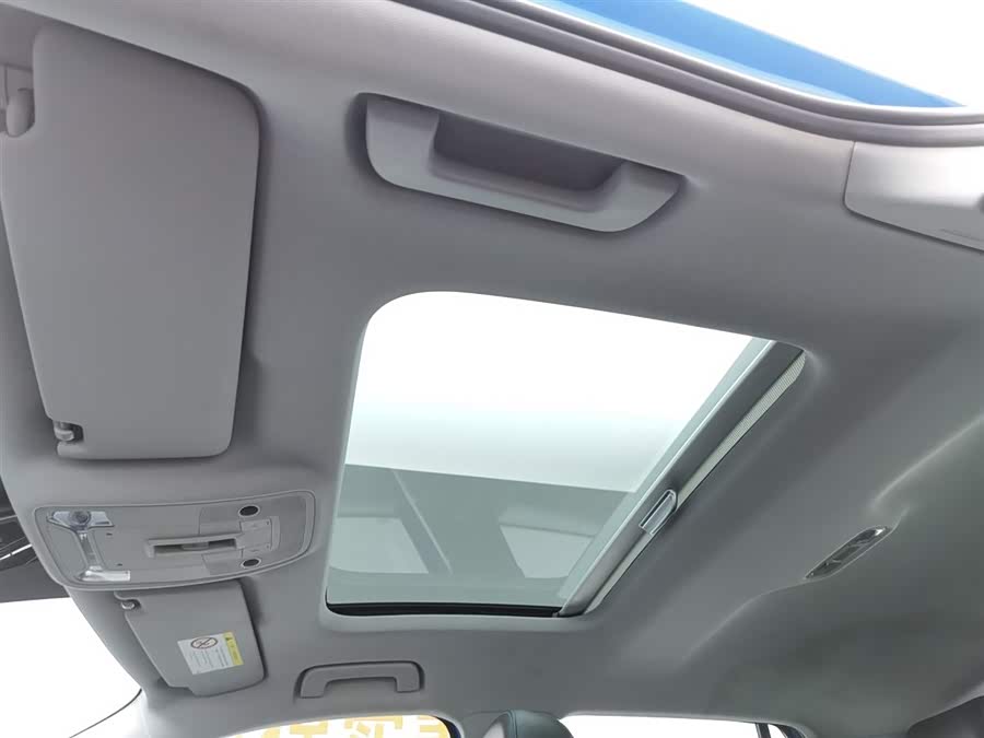 Audi Q2L e-tron 2020 #15 Audi Q2L e-tron 2020 صورة سيارة #15