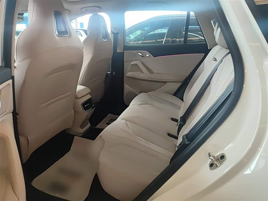 Roewe D5X DMH 2025 imagen de coche #15