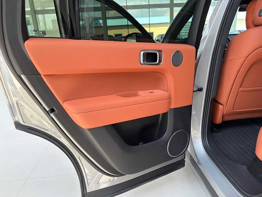 Li L6 2024 صورة سيارة #15