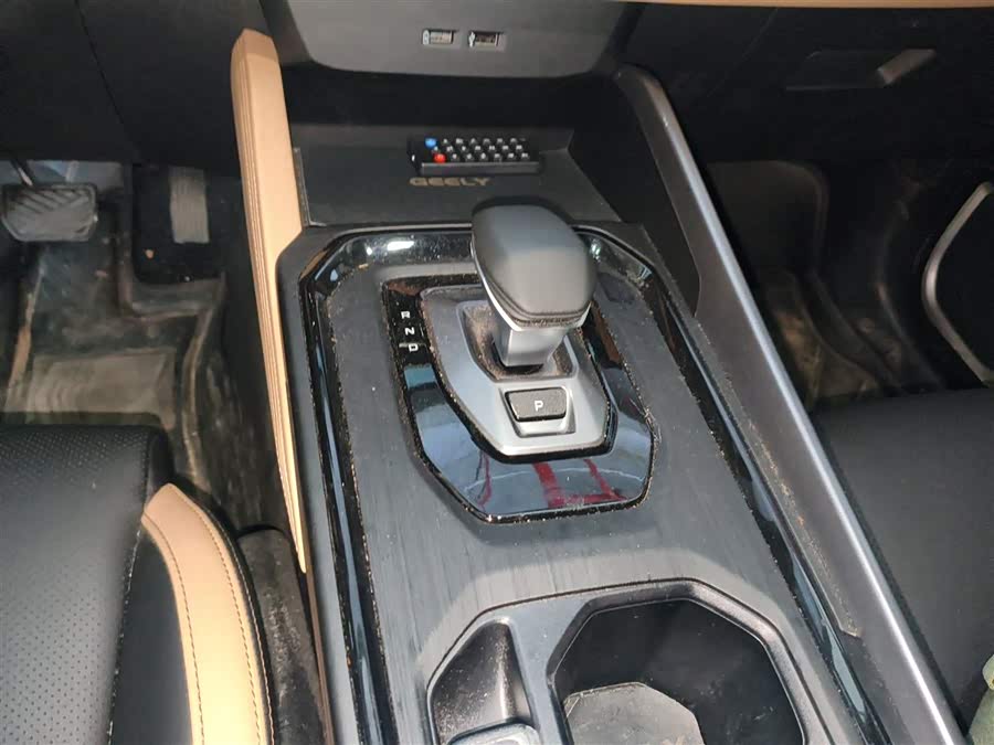 GEELY OkavangoPRO 2024 #15 GEELY OkavangoPRO 2024 car image #15