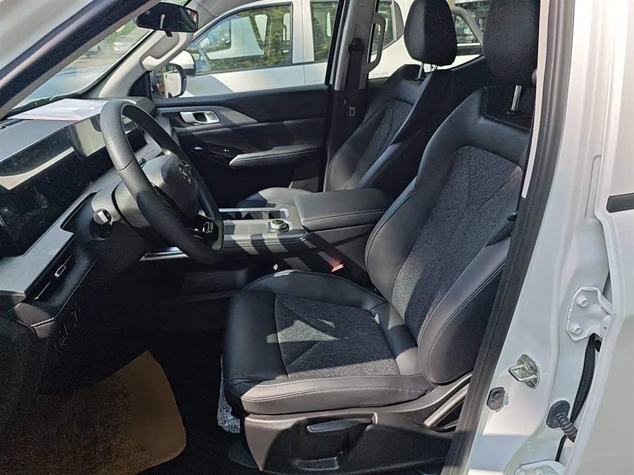 Changan Hunter 2025 car image #15