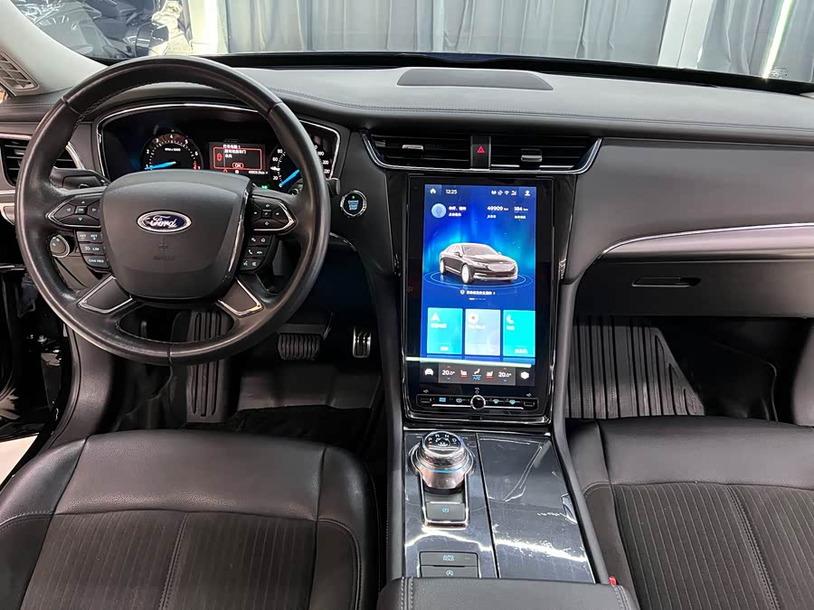 Ford Taurus 2021 #15 Ford Taurus 2021 صورة سيارة #15