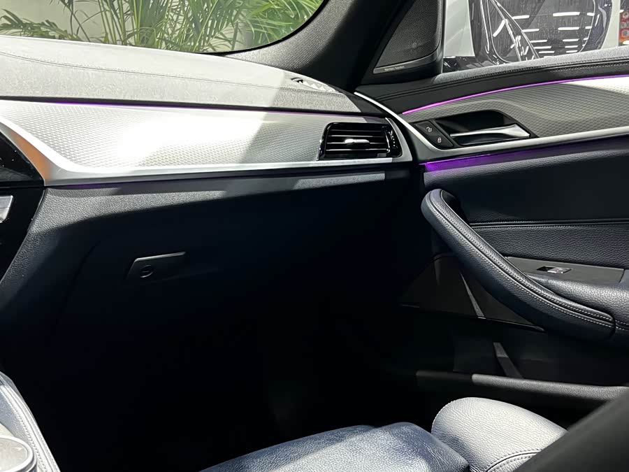 BMW 5 Series (Imported) 2019 #15 BMW 5 Series (Imported) 2019 car image #15