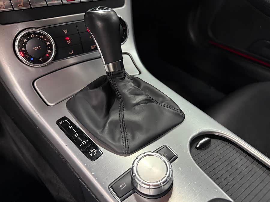 Mercedes-Benz SLK Class 2014 car image #15