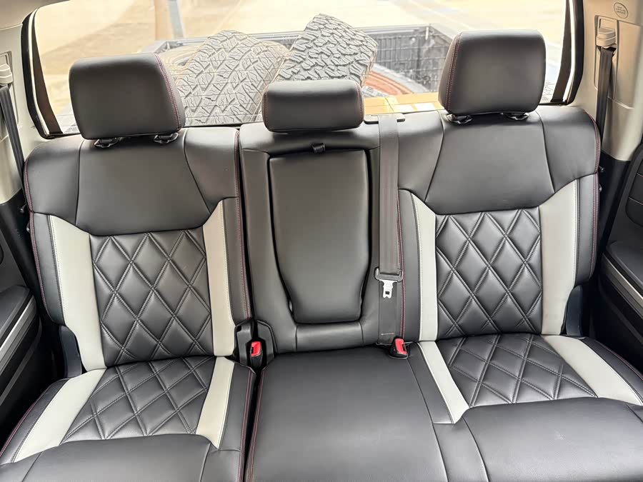 Toyota Tundra 2015 #15 Toyota Tundra 2015 صورة سيارة #15