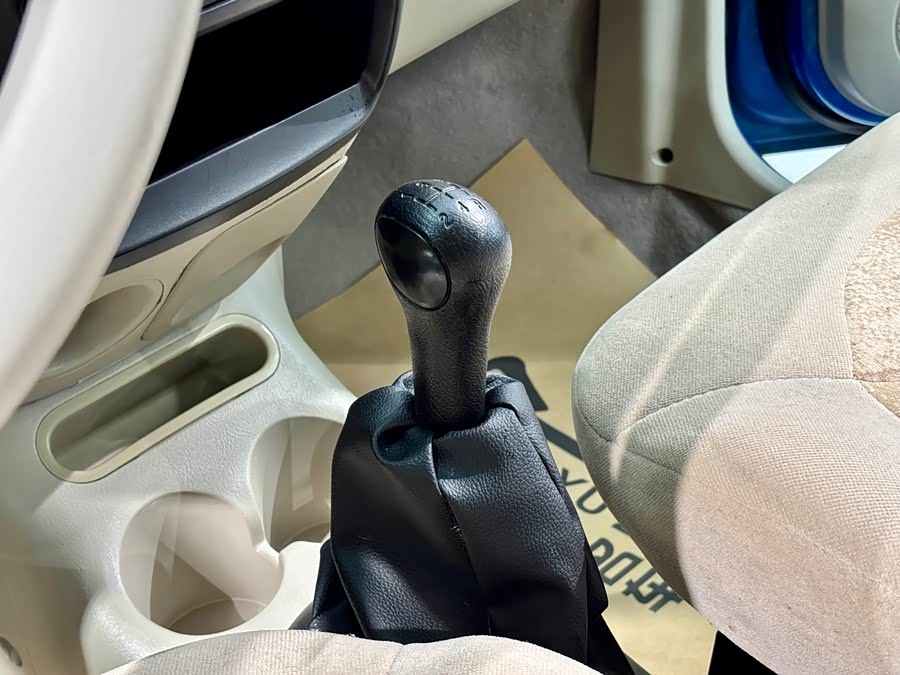 Chery QQ3 2013 immagine di auto #15