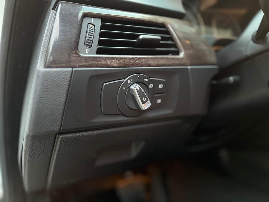 BMW 3 Series (Imported) 2011 #15 BMW 3 Series (Imported) 2011 immagine di auto #15