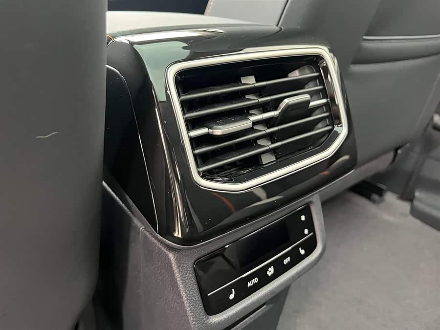 Volkswagen ID.6 Crozz 2024 #15 Volkswagen ID.6 Crozz 2024 car image #15