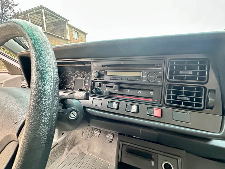 Volkswagen Santana Classic 2012 #15 Volkswagen Santana Classic 2012 صورة سيارة #15