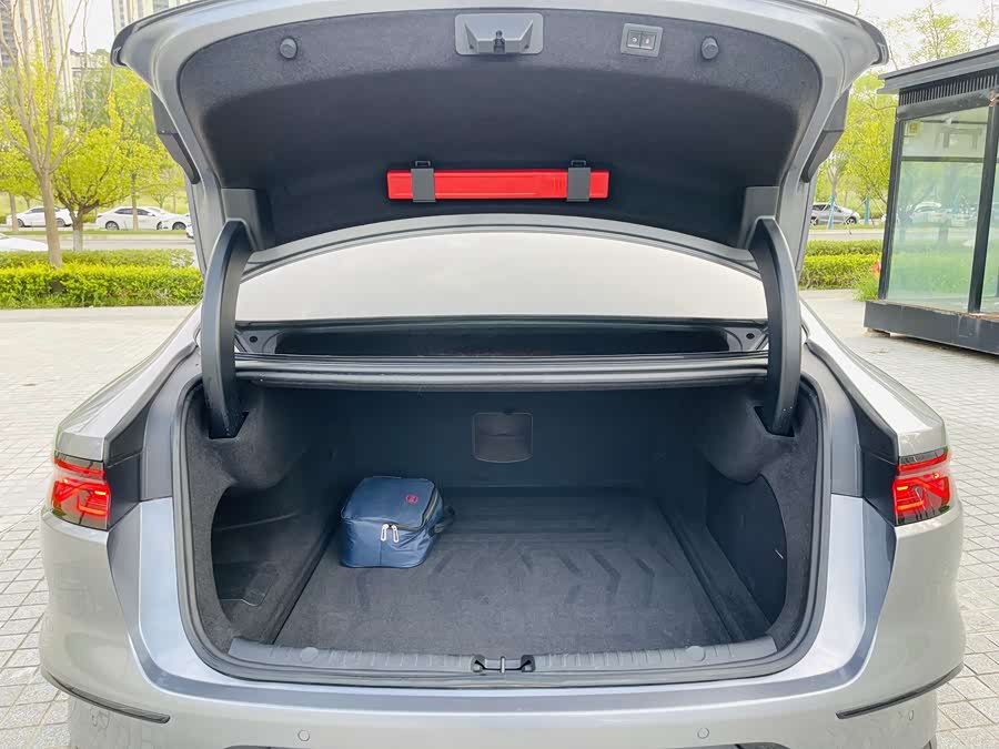 BYD Han 2023 car image #15