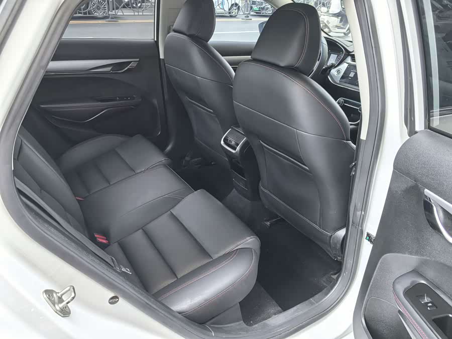 GEELY Binray 2020 #15 GEELY Binray 2020 car image #15