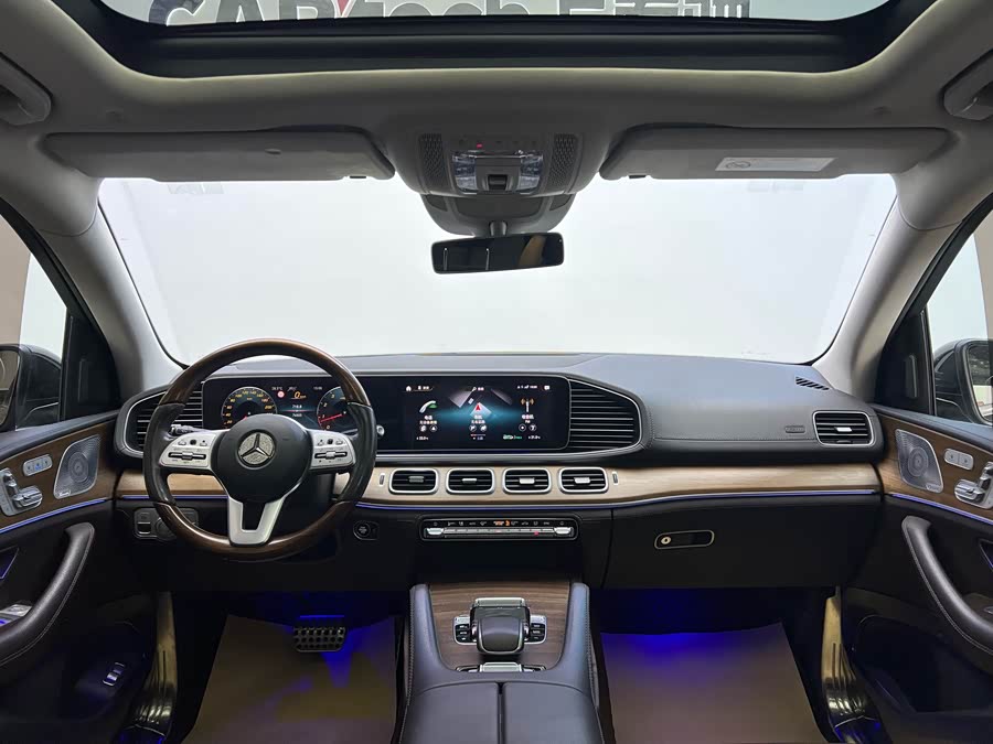 Mercedes-Benz GLS Class 2020 #15 Mercedes-Benz GLS Class 2020 car image #15