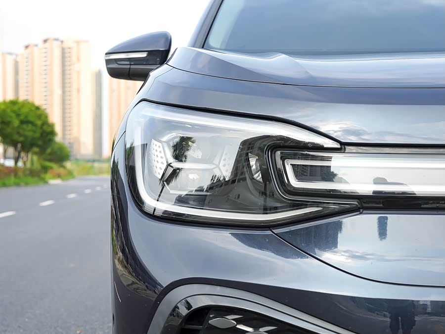 Volkswagen ID.6 Crozz 2023 immagine di auto #15