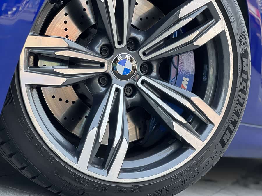 BMW M6 2015 car image #15