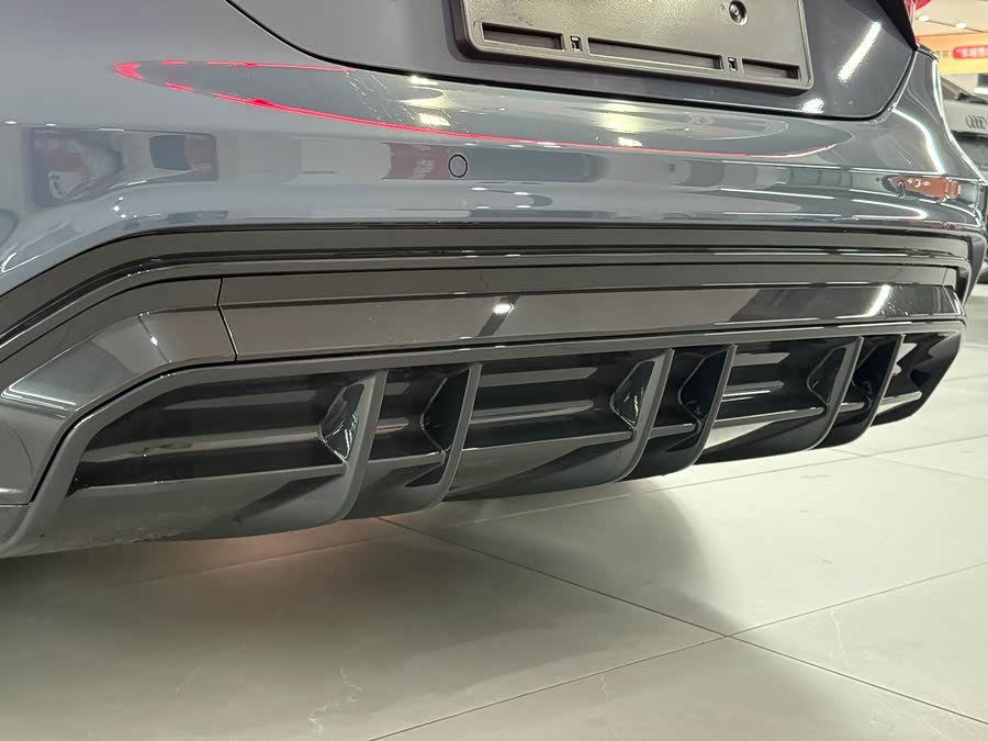 Audi e-tron GT 2024 صورة سيارة #15