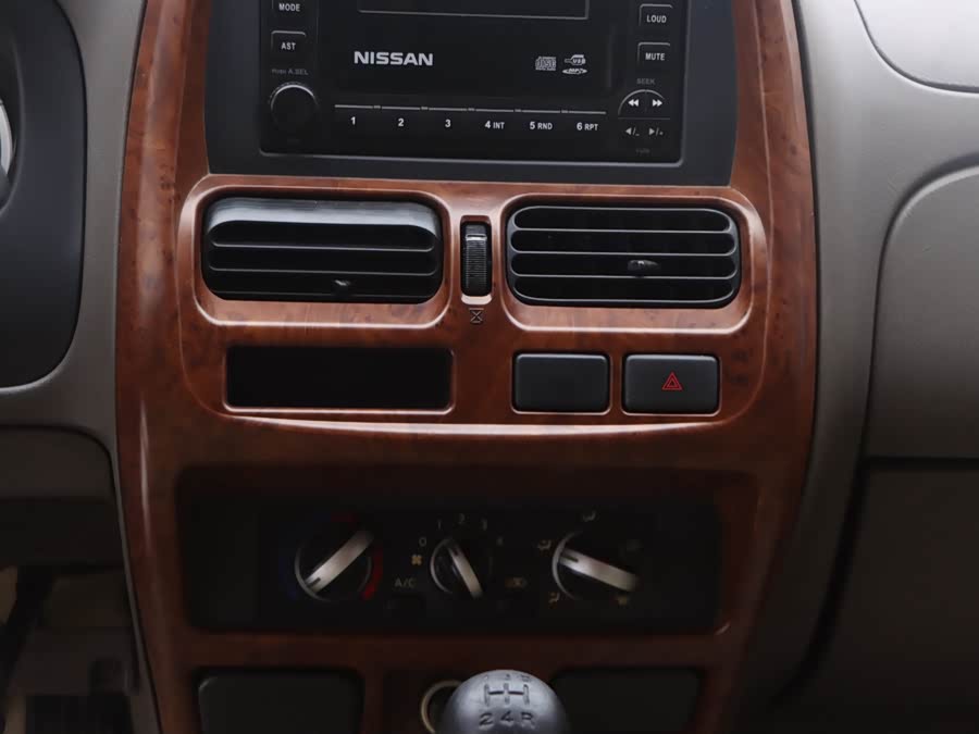 日产 日产ZN厢式车 2016 汽车图片 #15