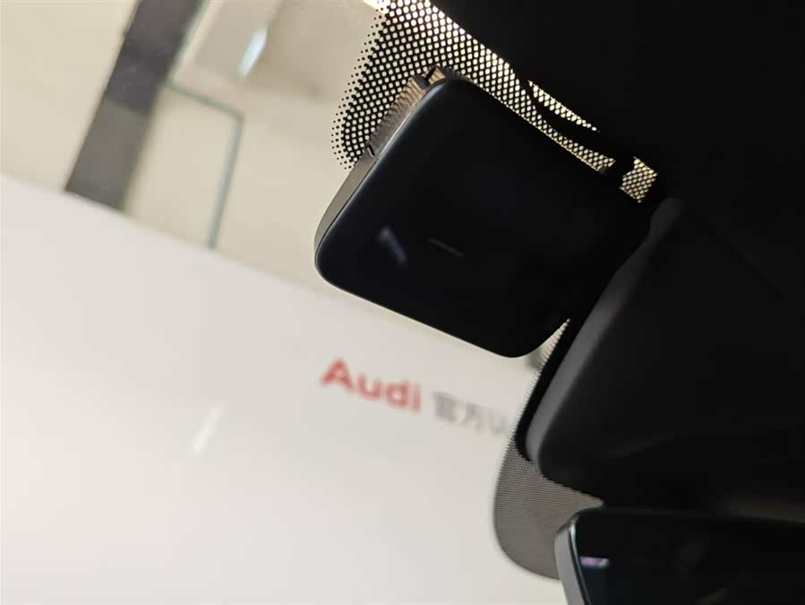 Audi e-tron GT 2024 صورة سيارة #15