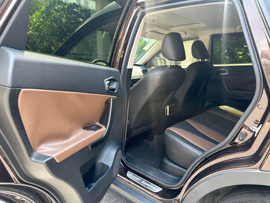 GAC Trumpchi GS5 Super 2016 car image #15