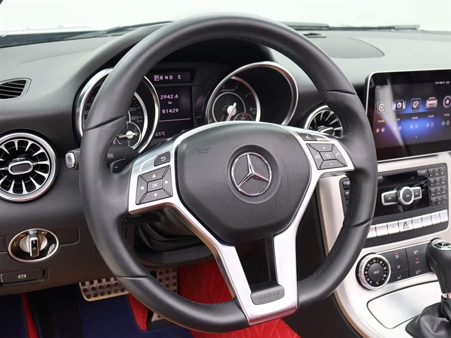 Mercedes-Benz SLK Class 2015 car image #15