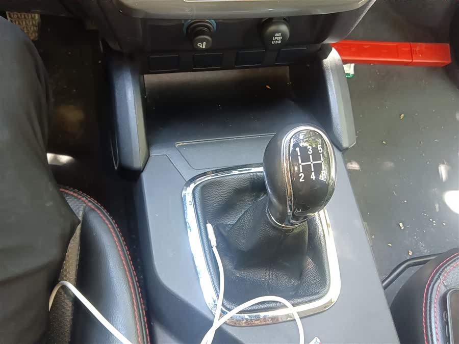 GEELY GX7 2016 #15 GEELY GX7 2016 car image #15