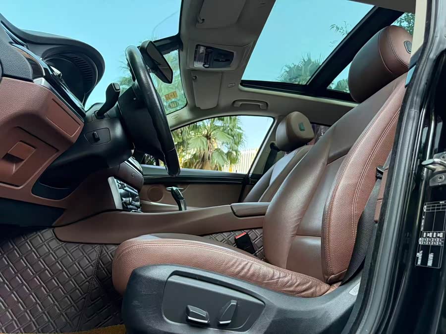 BMW 5 Series GT 2016 #15 BMW 5 Series GT 2016 immagine di auto #15