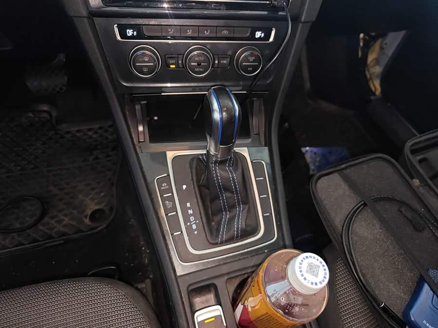 Volkswagen Golf Pure Electric 2020 imagen de coche #15