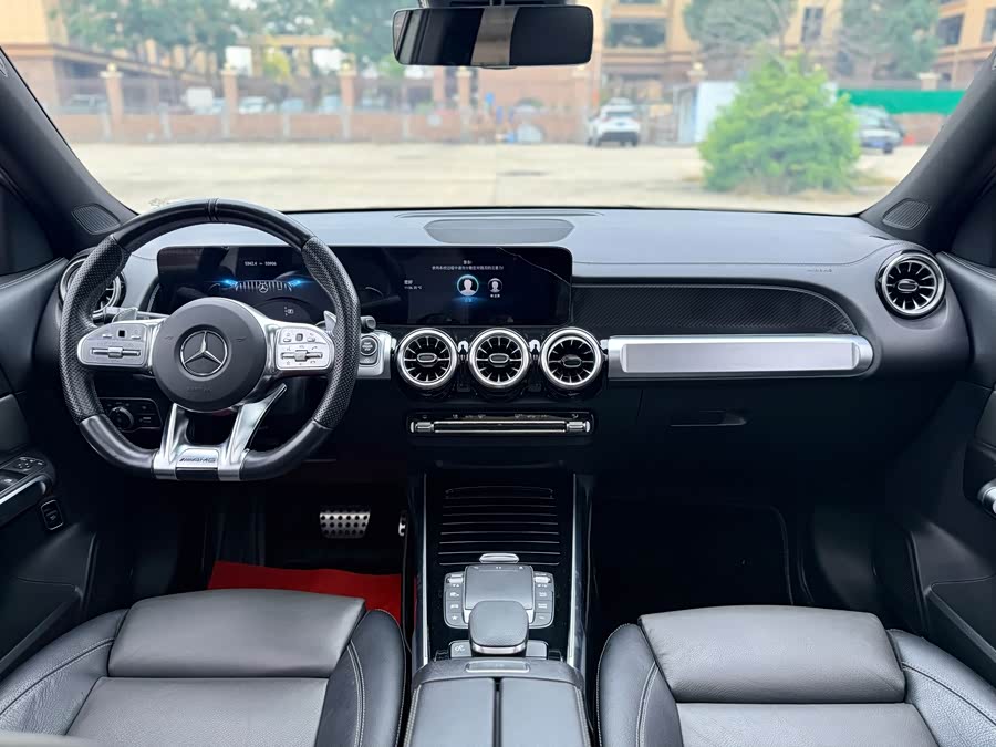 Mercedes-Benz GLB AMG 2022 immagine di auto #15