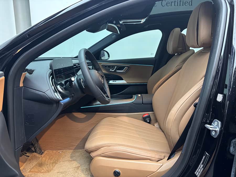 Mercedes-Benz E Class New Energy 2025 car image #15