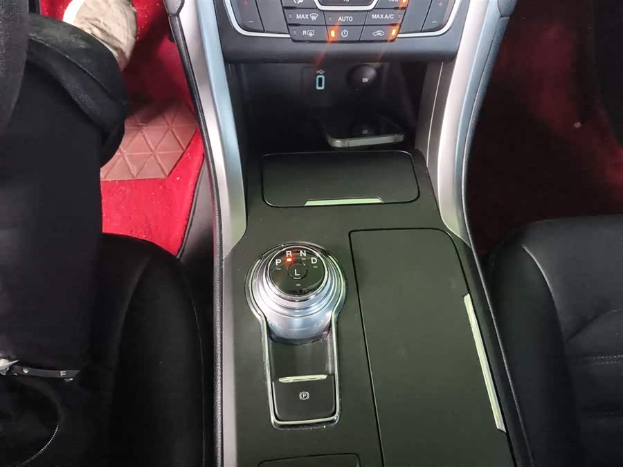 Ford Mondeo New Energy 2020 car image #15