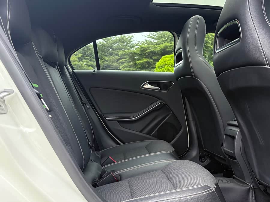 Mercedes-Benz A Class (Imported) 2016 car image #15