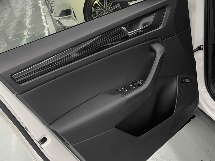 Skoda Kodiaq 2021 car image #15