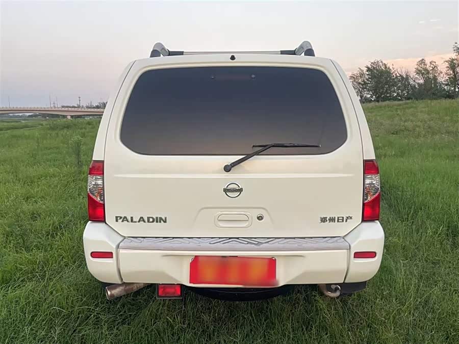 日产 日产帕拉丁 2013 汽车图片 #15