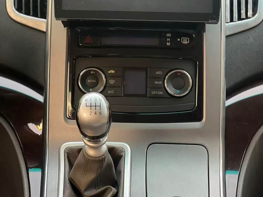 Forthing CM7 2015 car image #15