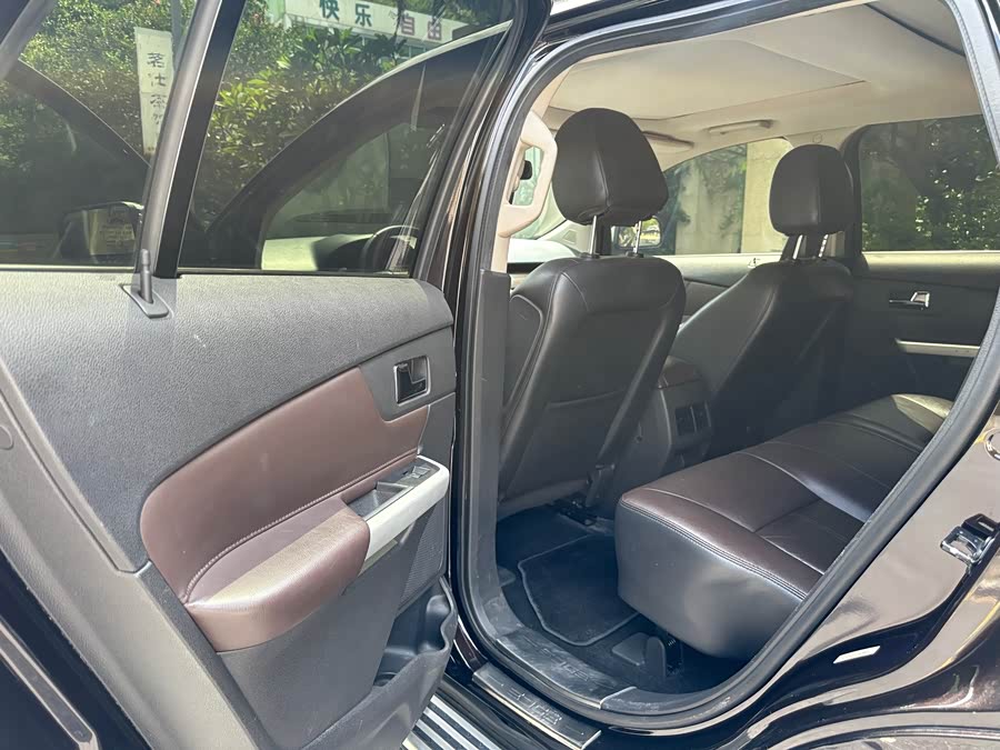 Ford Edge (Imported) 2012 صورة سيارة #15