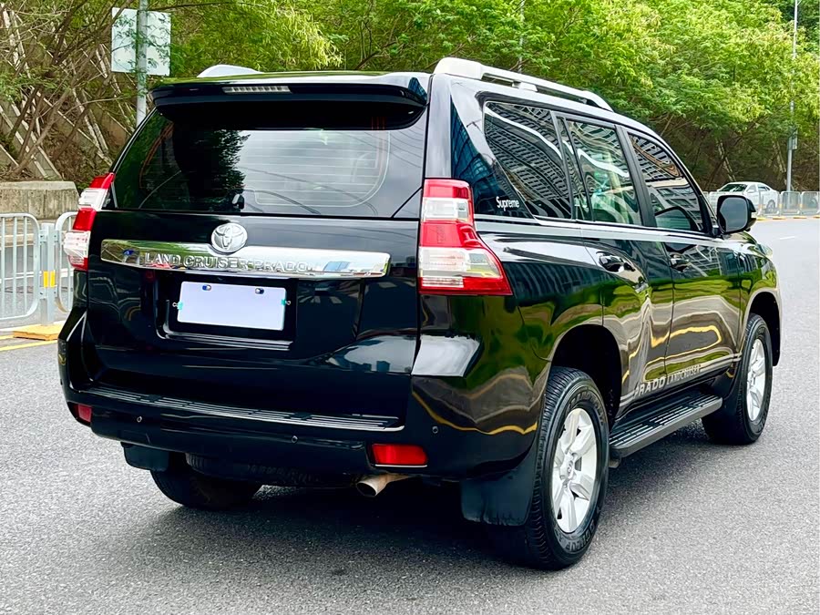 Toyota Prado (Imported) 2016 car image #15