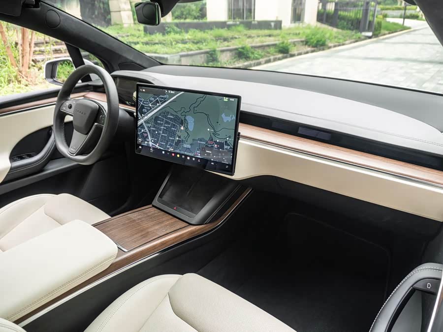 特斯拉 Model X 2023 汽车图片 #15