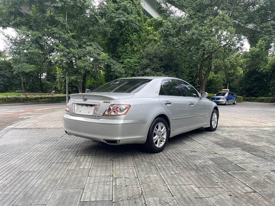 Toyota Reiz 2009 immagine di auto #15