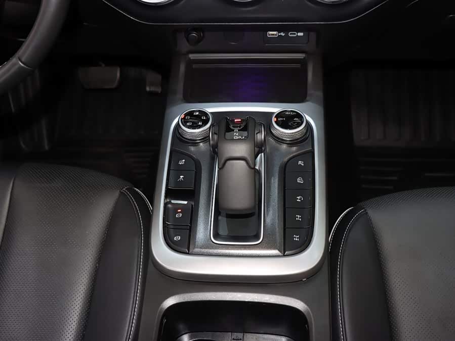 坦克 坦克300 2022 汽车图片 #15