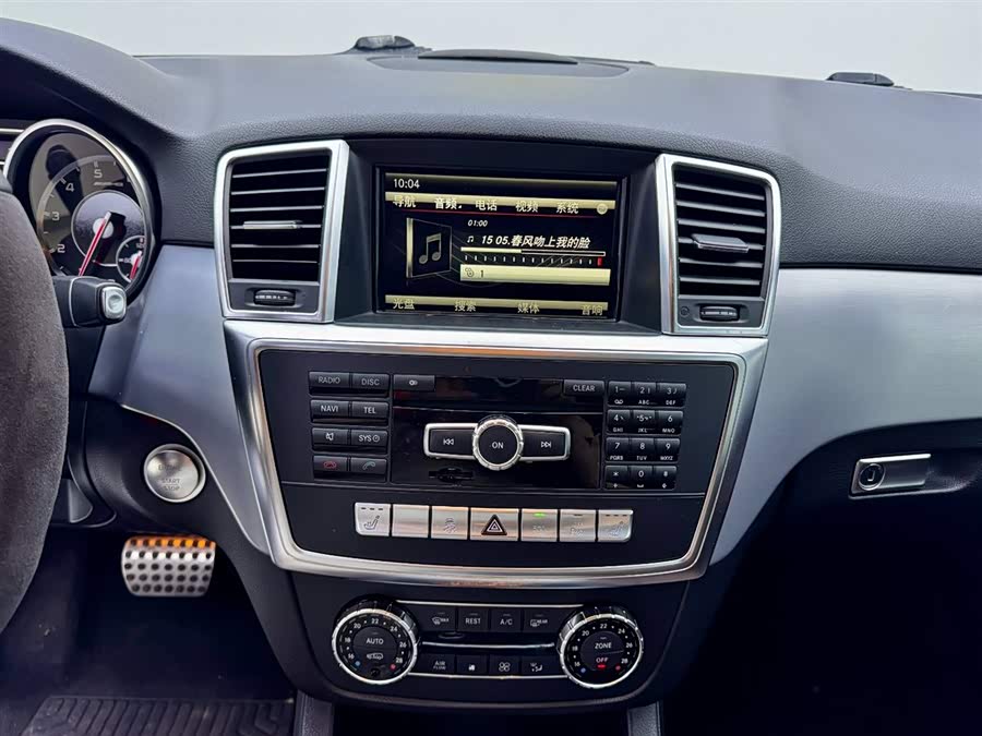 Mercedes-Benz M AMG 2014 صورة سيارة #15