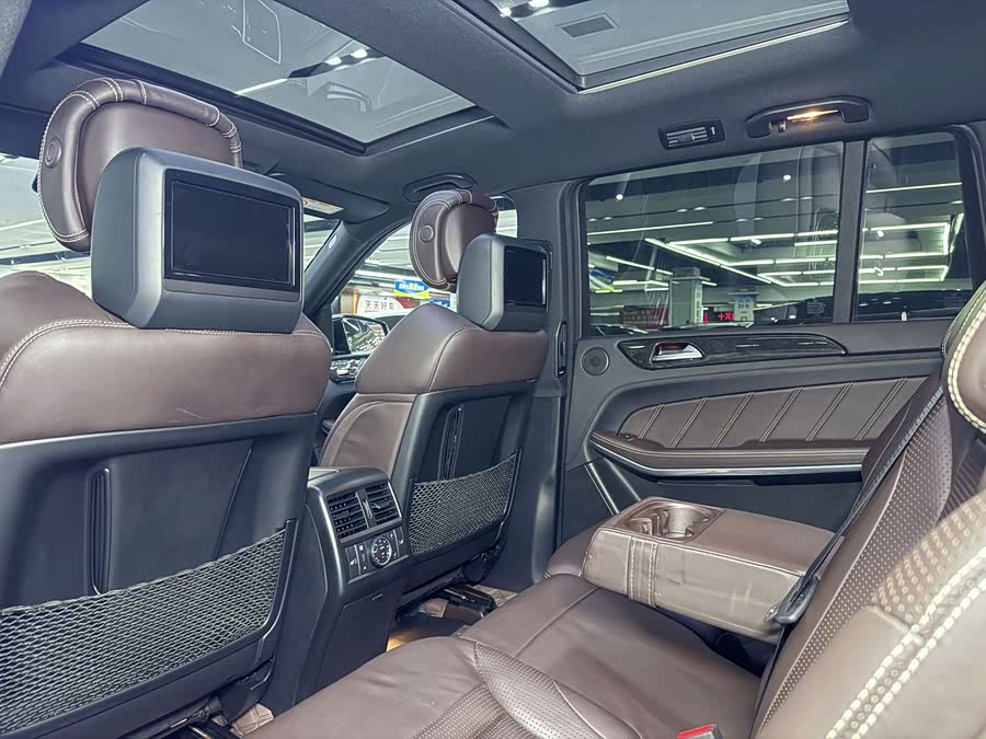 Mercedes-Benz GLS AMG 2017 #15 Mercedes-Benz GLS AMG 2017 car image #15