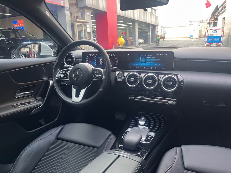 Mercedes-Benz A Class (Imported) 2019 #15 Mercedes-Benz A Class (Imported) 2019 car image #15