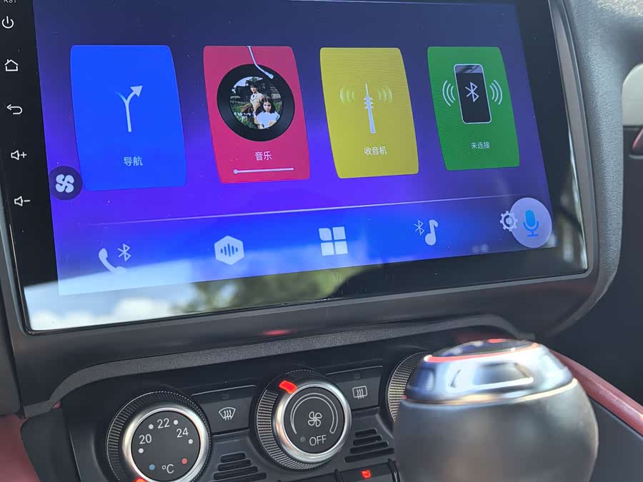 Audi TTS 2013 car image #15