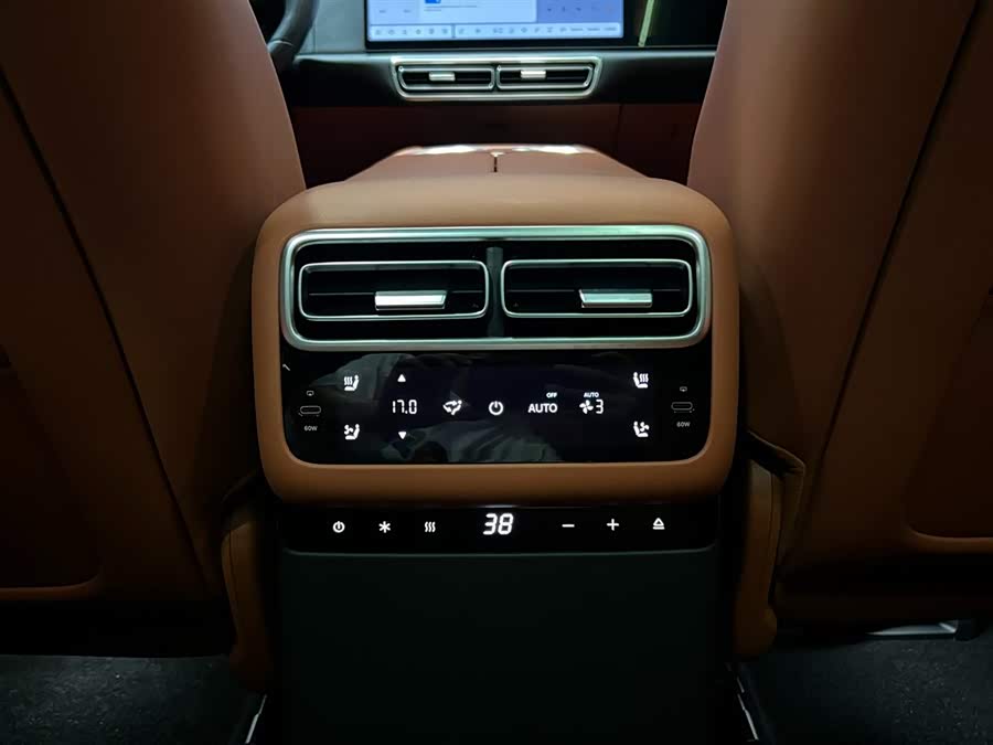 Li L6 2024 imagen de coche #15