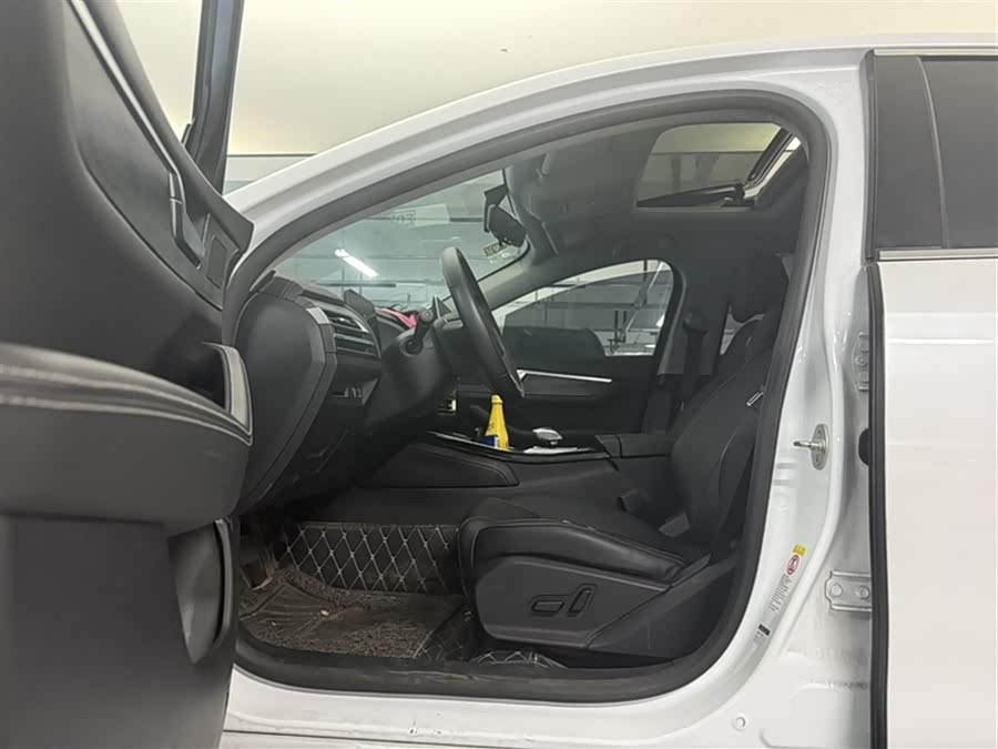 BYD Qin Pro New Energy 2019 #15 BYD Qin Pro New Energy 2019 car image #15